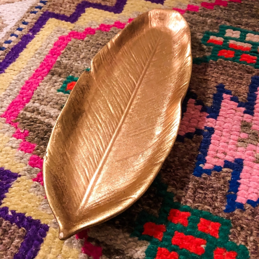 Feather Catch All Tray